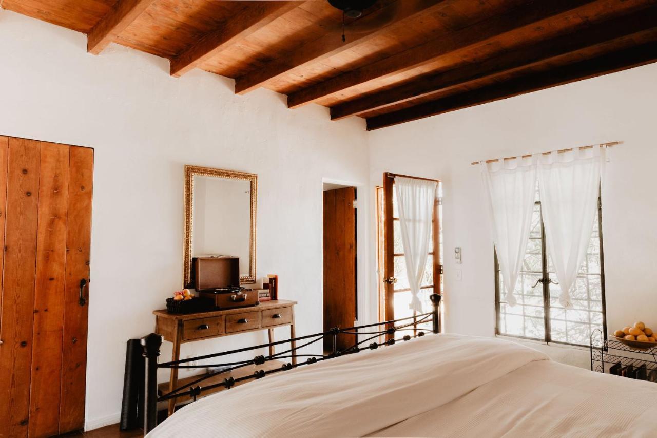 Korakia Pensione Palm Springs Ngoại thất bức ảnh