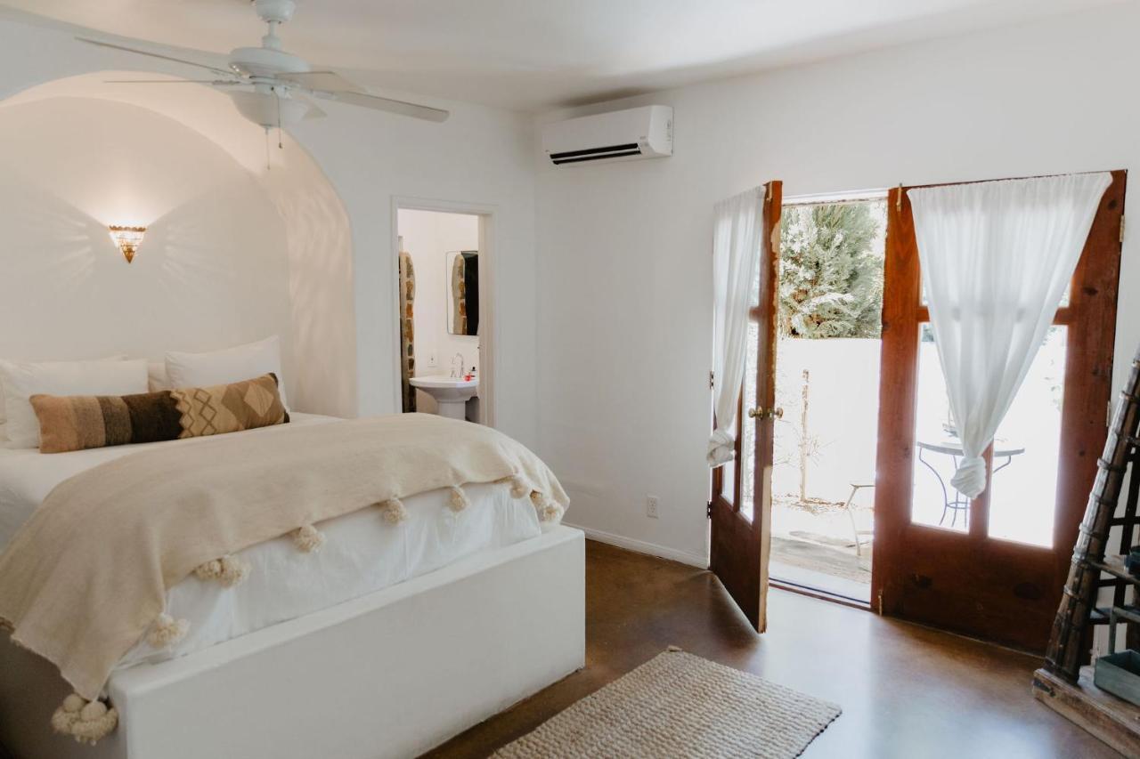 Korakia Pensione Palm Springs Ngoại thất bức ảnh