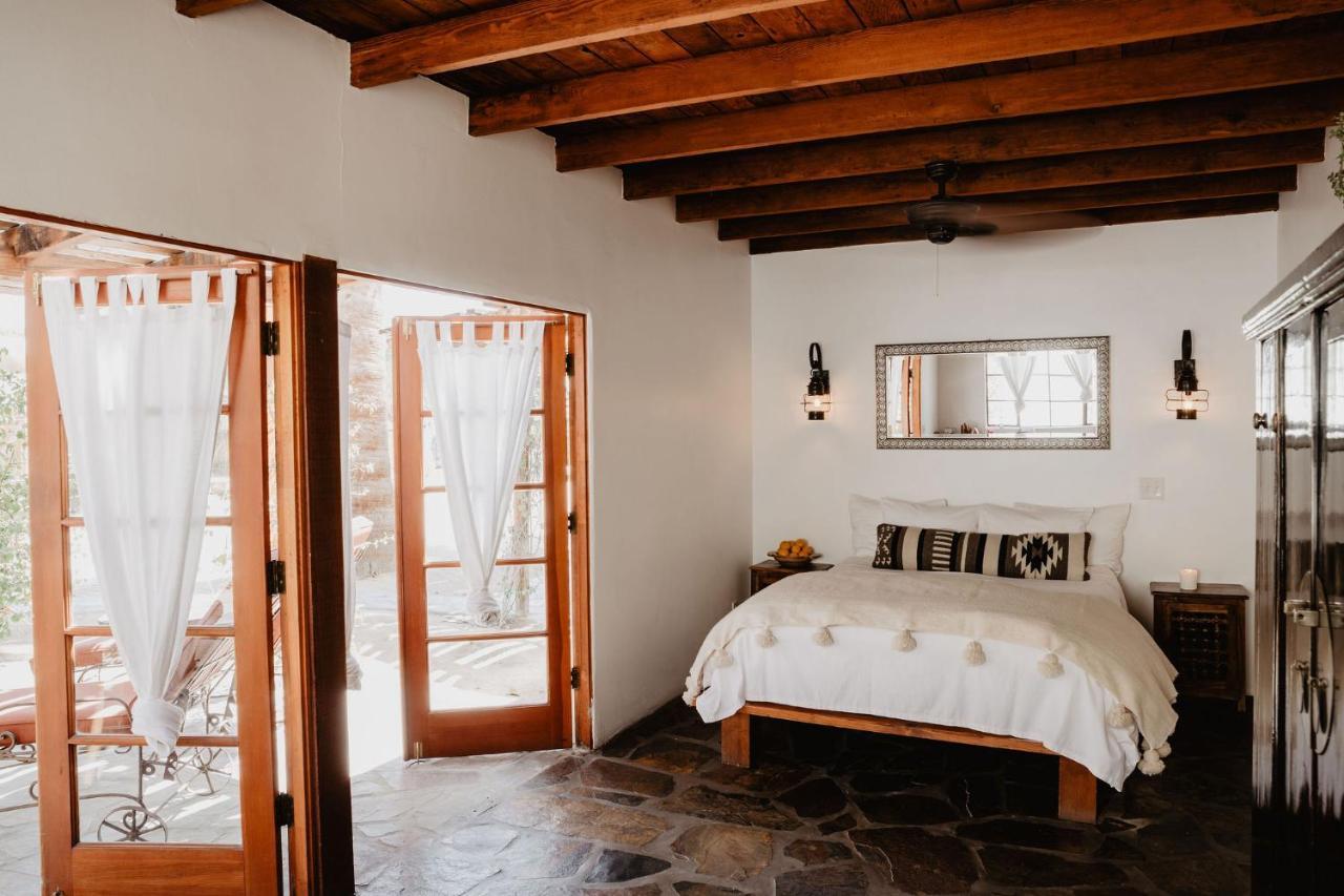 Korakia Pensione Palm Springs Ngoại thất bức ảnh